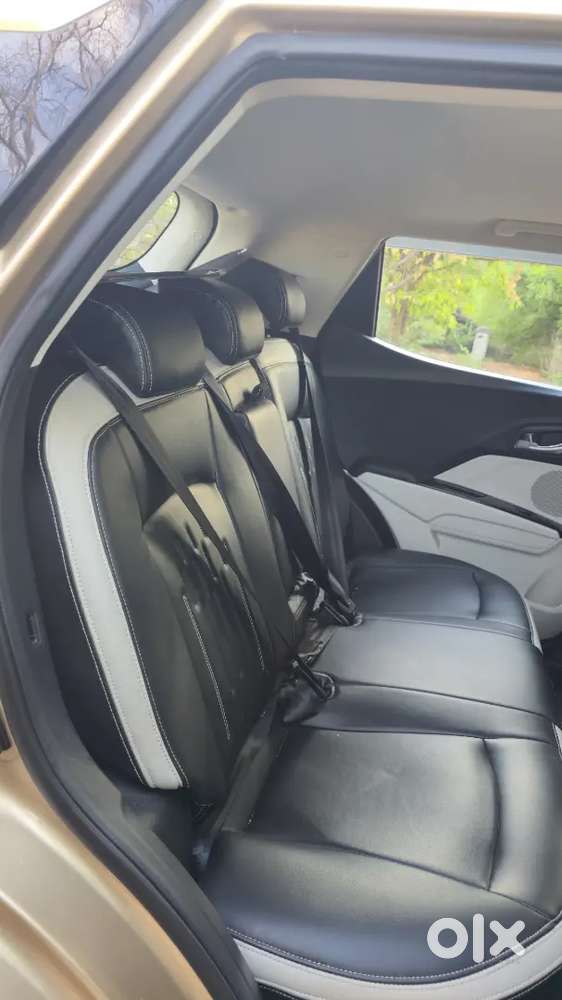 Mahindra Xuv 3xo 2025 Petrol 6200 Km Driven