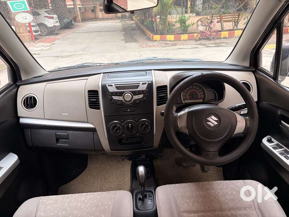 Maruti Suzuki Wagon R 1.0 Vxi Amt, 2017, Petrol