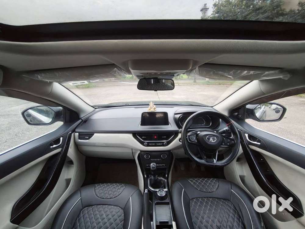 Tata Nexon 1.2 Revotron Xz Plus Dual Tone, 2021, Petrol