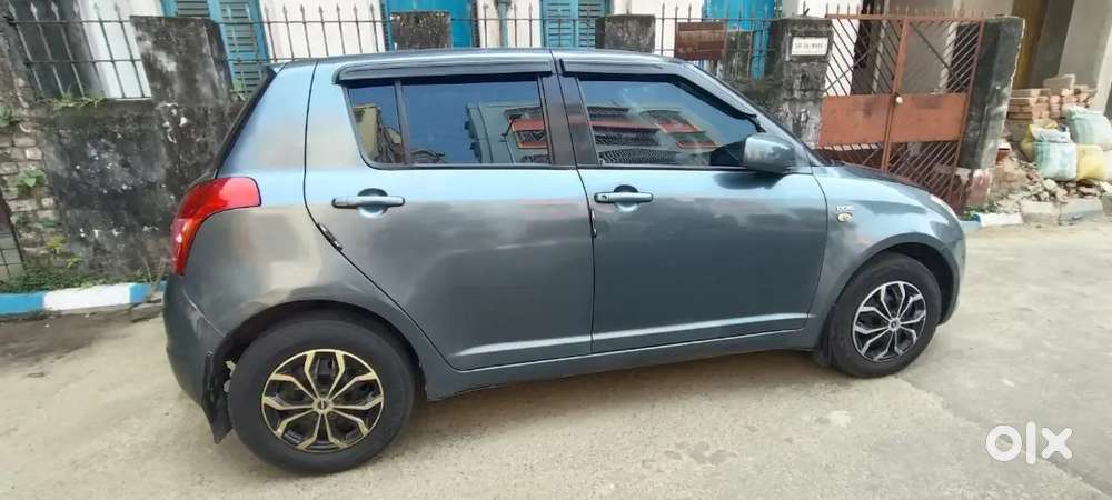 Maruti Suzuki Swift 2010 Diesel 86470 Km Driven