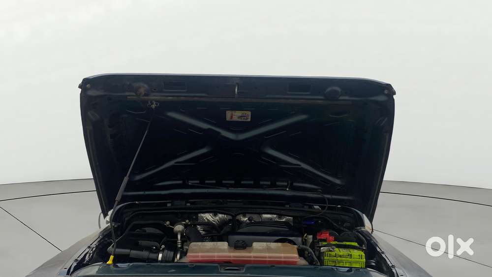 Mahindra Thar Lx Hard Top Petrol Mt 4wd, 2021, Petrol