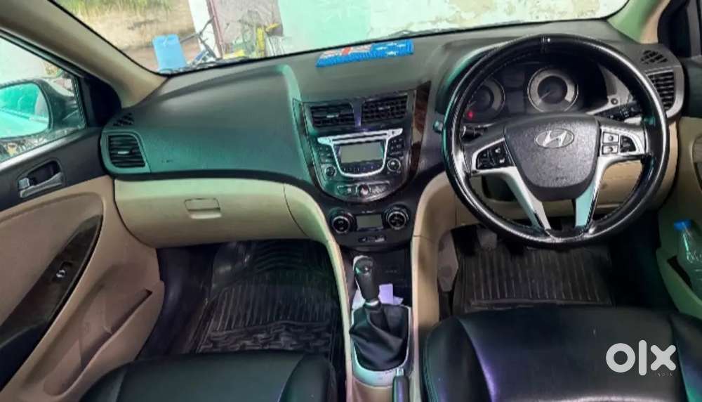 Verna Fluidic With Alloys 2013 White Color Desiel 1.6 Sx