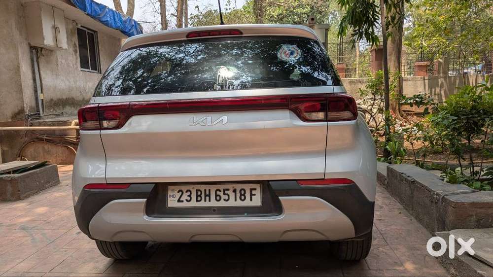 Kia Sonet Htk Petrol Manual ,of July 2023
