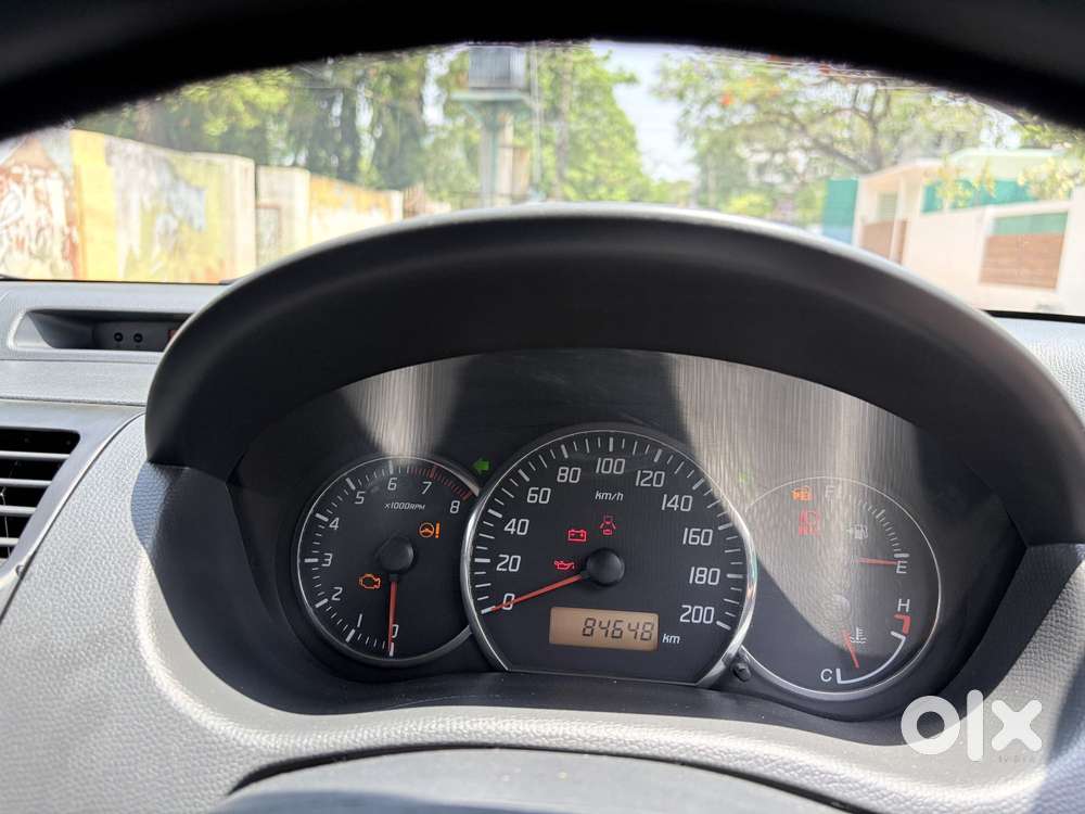 Maruti Suzuki Swift 1.2 Vxi (o), 2011, Petrol