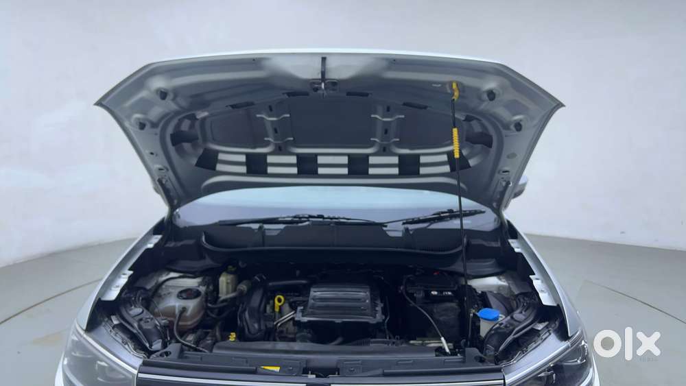 Volkswagen Taigun Topline 1.0 Tsi At (electric Seats), 2022, Petrol