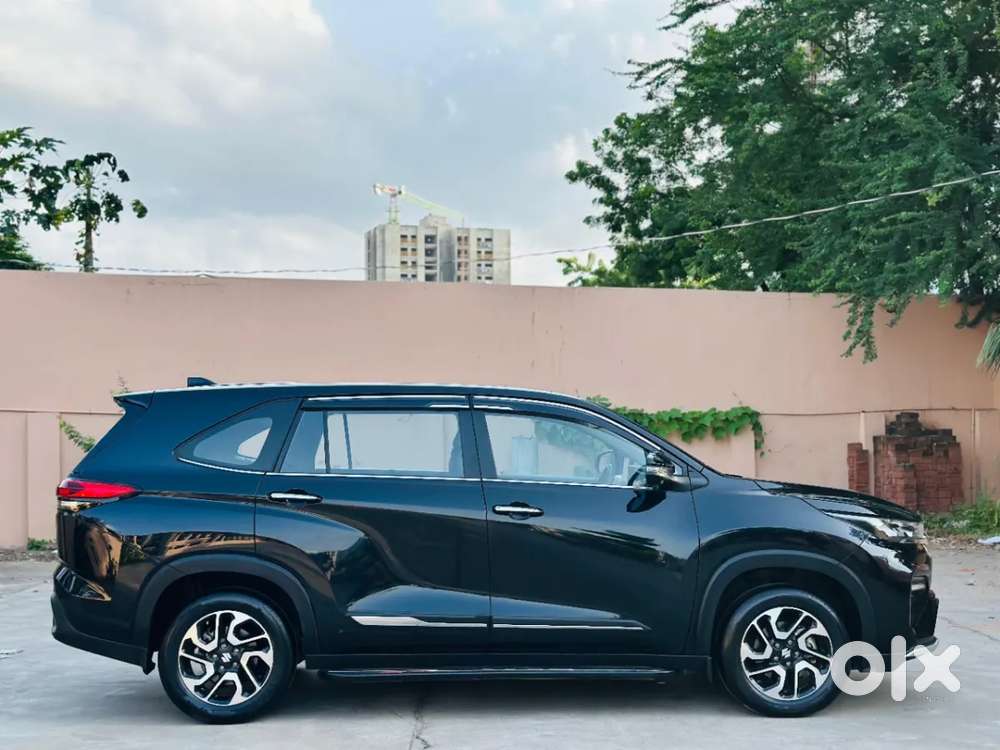 Maruti Suzuki Invicto Alpha Plus 7str, 2024, Petrol