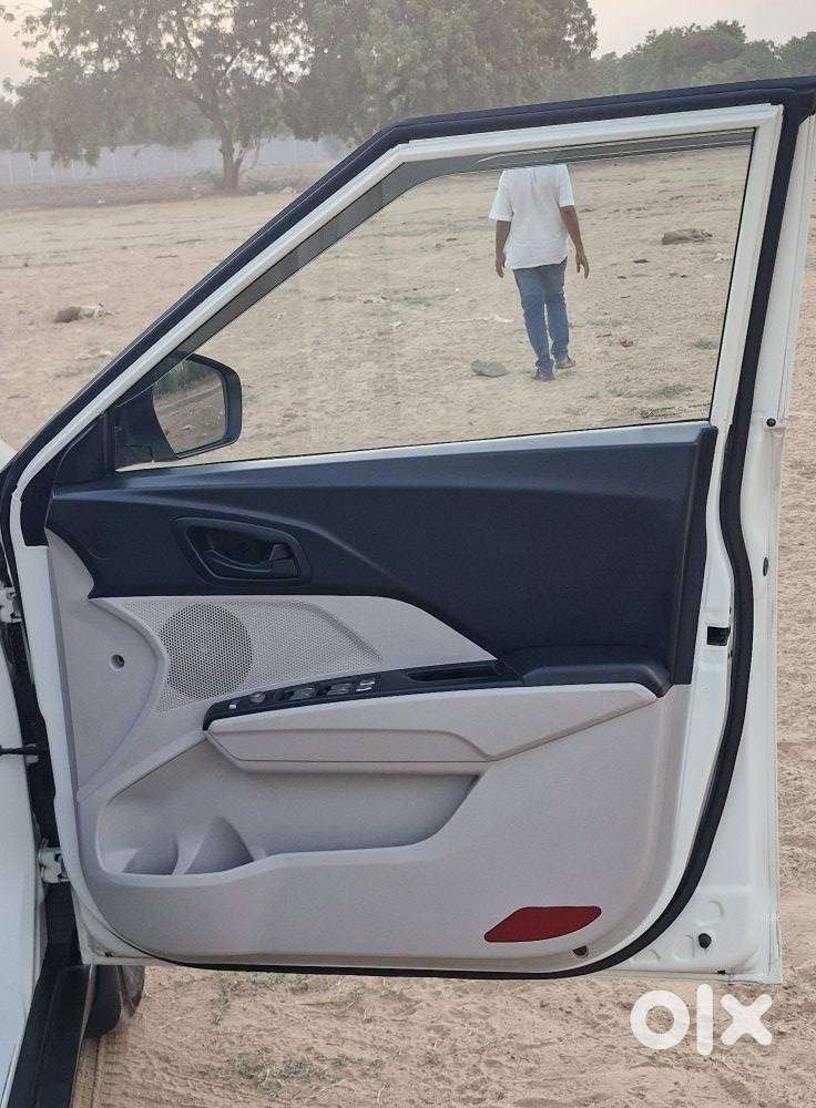 Mahindra Xuv300 W4 Diesel, 2021, Diesel