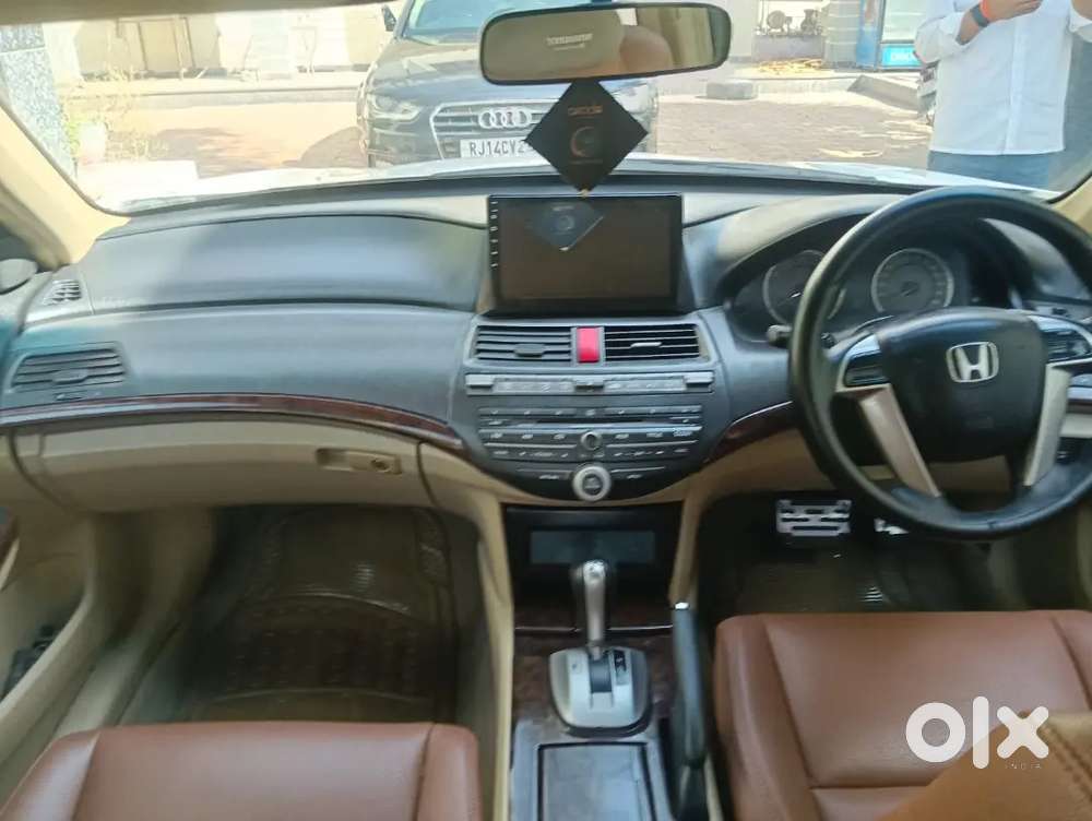 Honda Accord 3.5 V6 Automatic