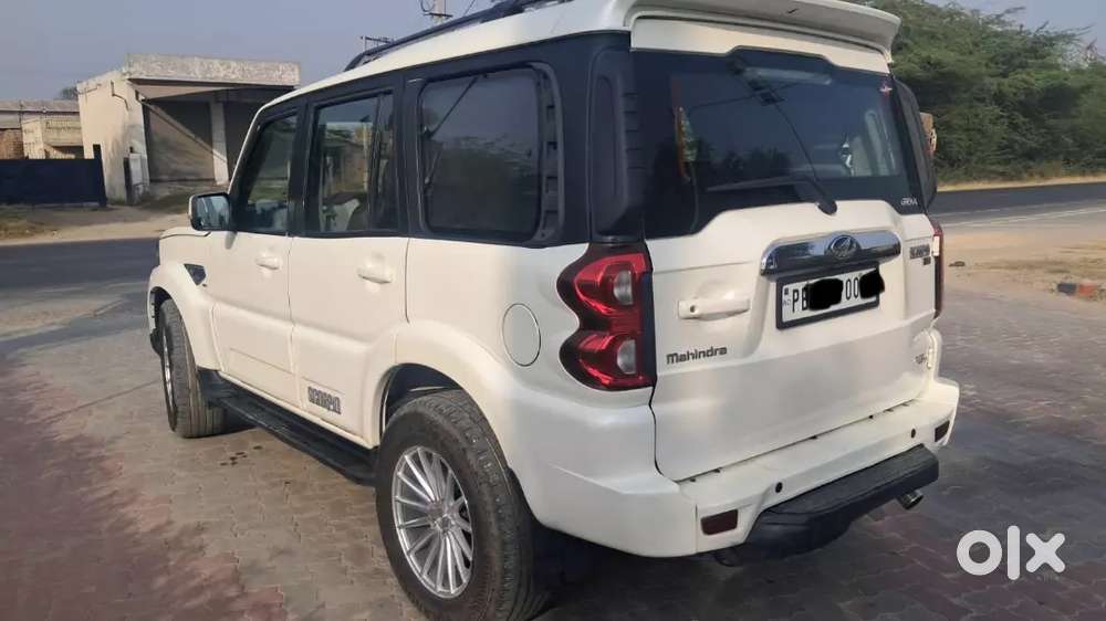 Mahindra Scorpio Classic 2018 Diesel 99000 Km Driven