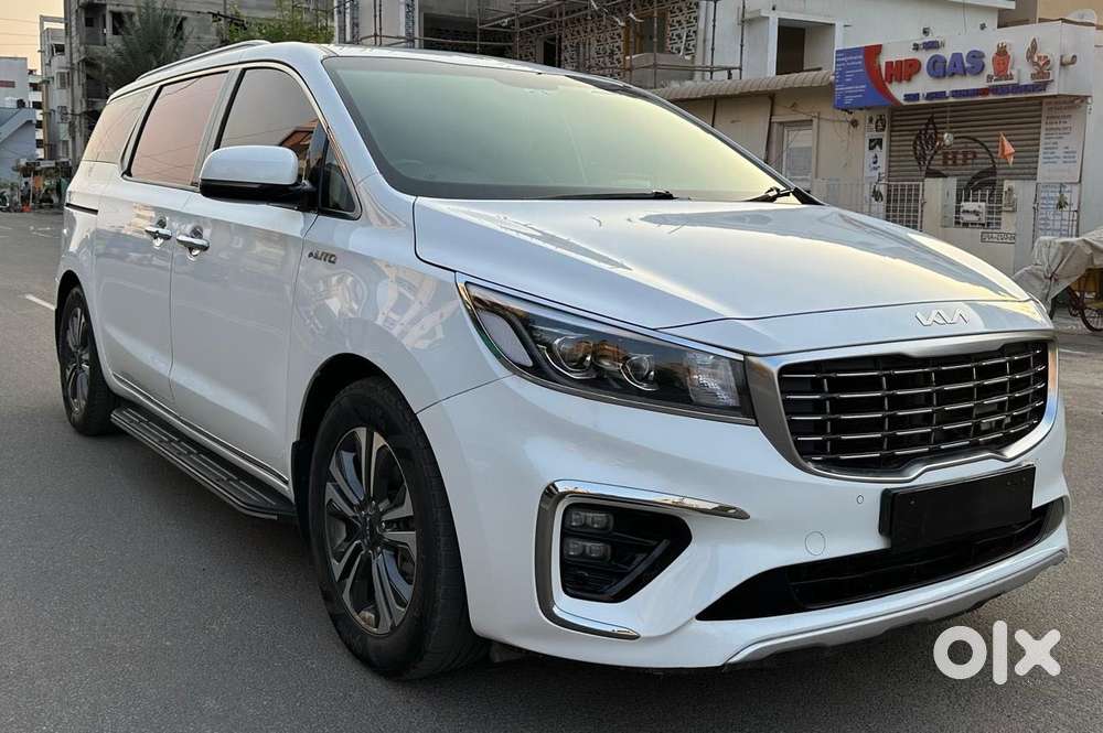 Kia Carnival Limousine Plus 7 Str, 2022, Diesel