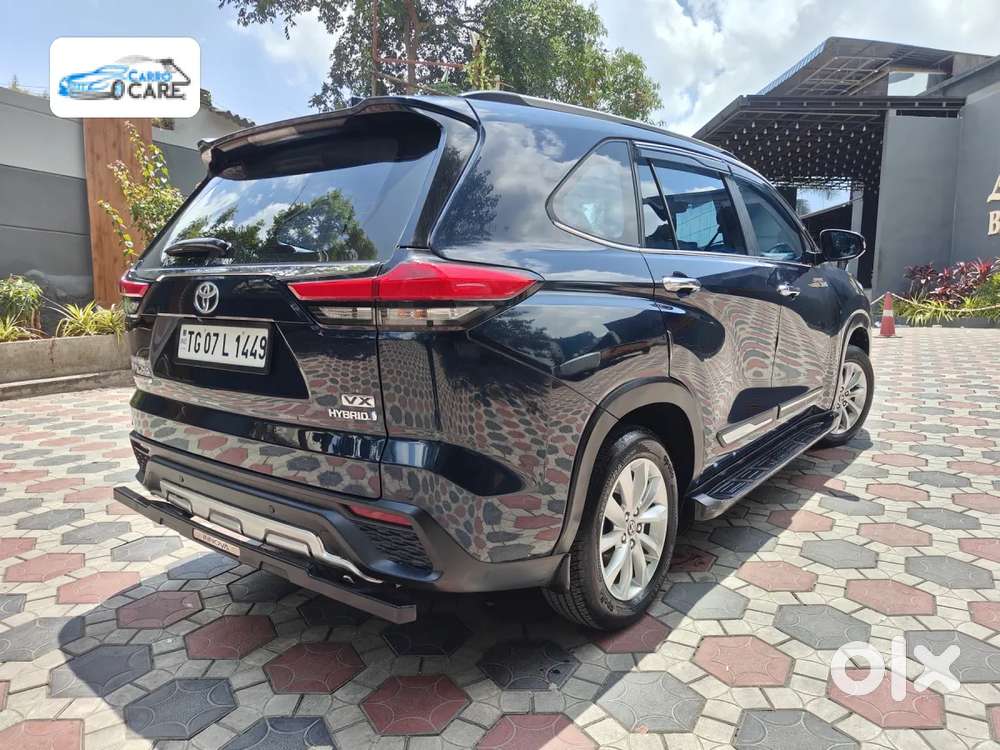 Toyota Innova Hycross 2.0 Vx Hybrid 8 Str, 2024, Petrol