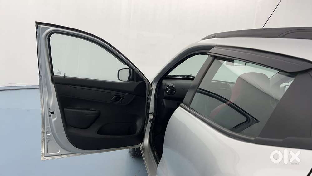 Renault Kwid Rxt 1.0, 2023, Petrol