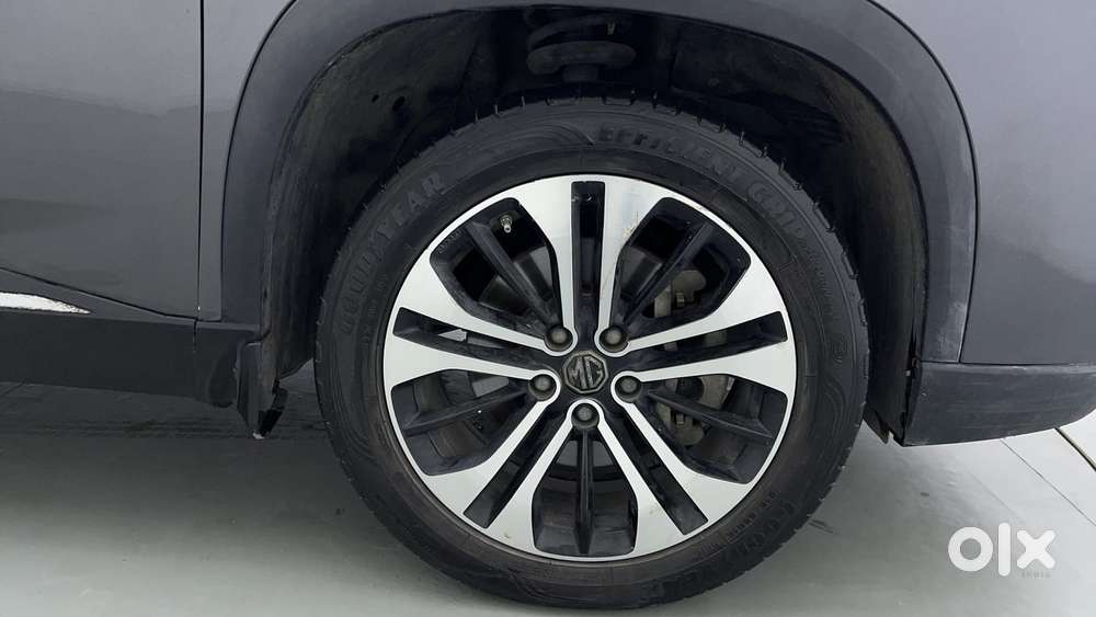 Mg Hector Plus 1.5 Sharp Turbo Cvt 6 Str, 2022, Petrol