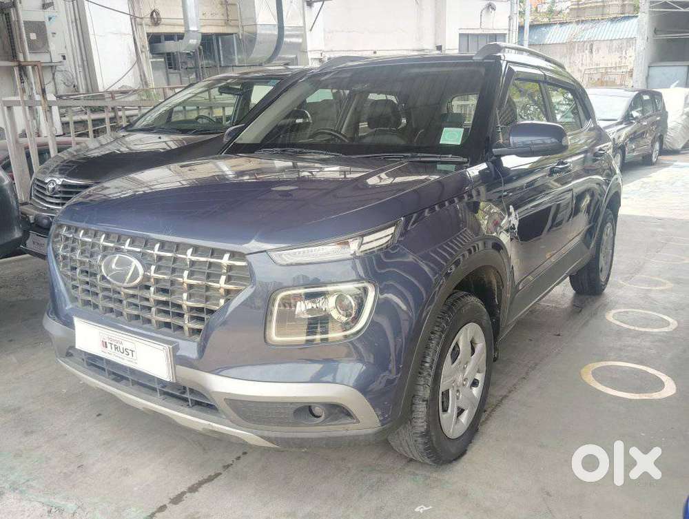Hyundai Venue, 2021, Petrol