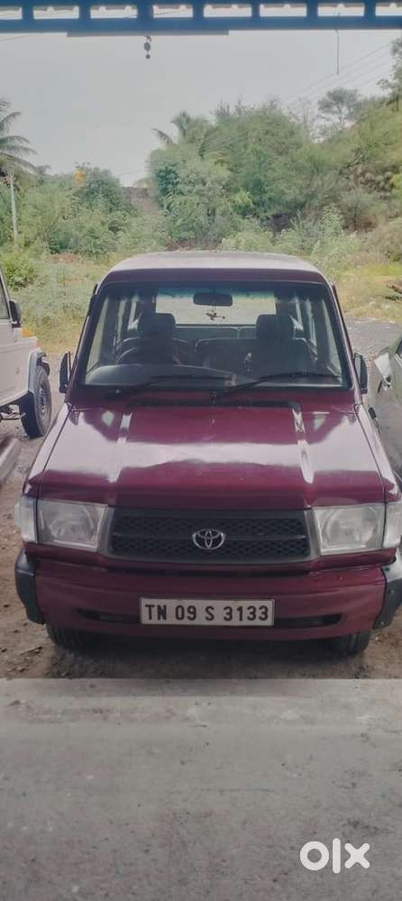 Toyota Qualis Well Maintained