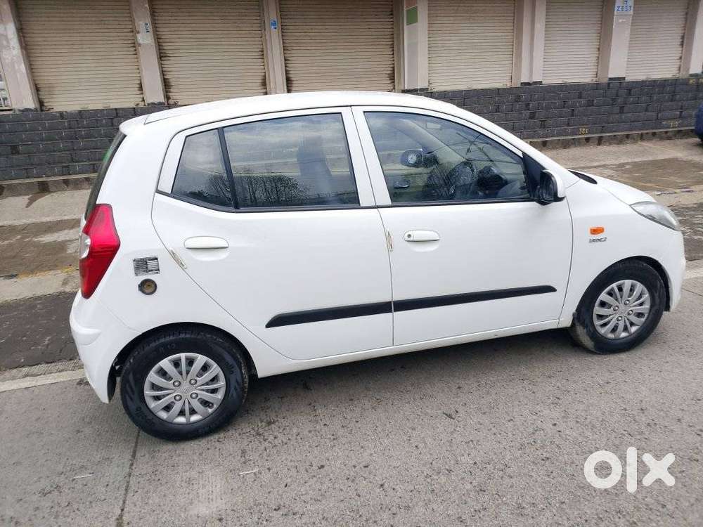 Hyundai I10 Sportz Option, 2016, Petrol