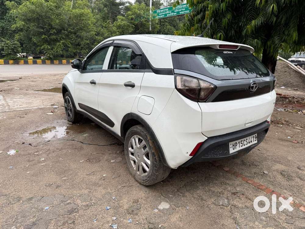 Tata Nexon 1.2 Revotron Xm, 2018, Petrol