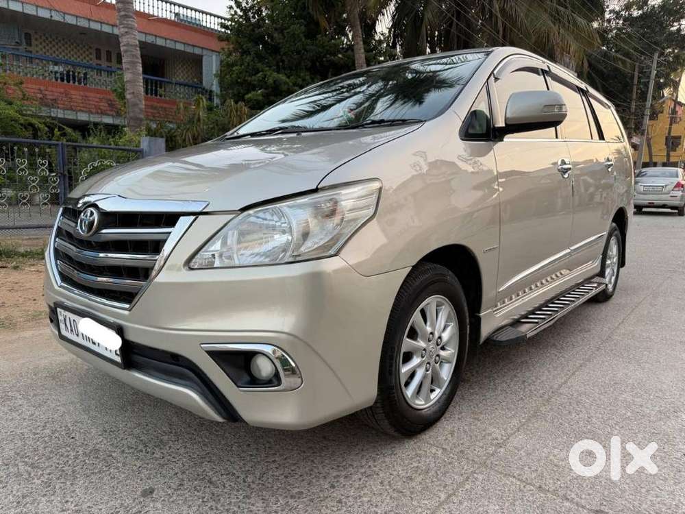 Toyota Innova 2.5 V 8 Str, 2014, Diesel