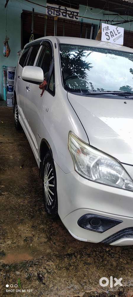 Toyota Innova 2.5 G 8 Seater Mint Condition