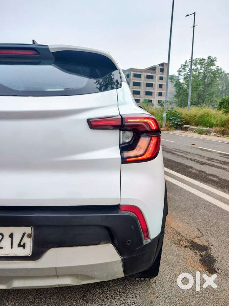 Renault Kiger Rxt Amt, 2022, Petrol