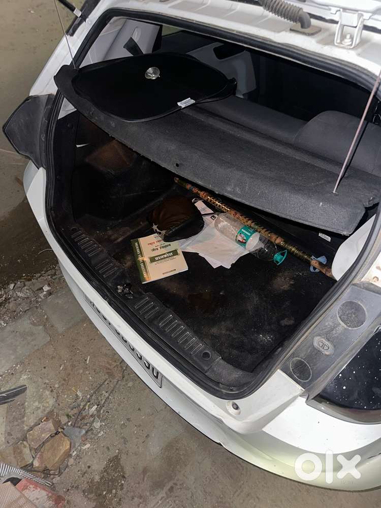 Tata Altroz Petrol 2021