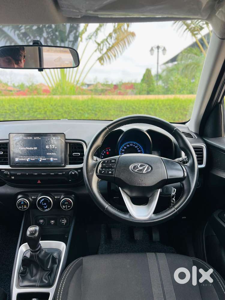 Hyundai Venue 1.2 S Plus, 2021, Petrol