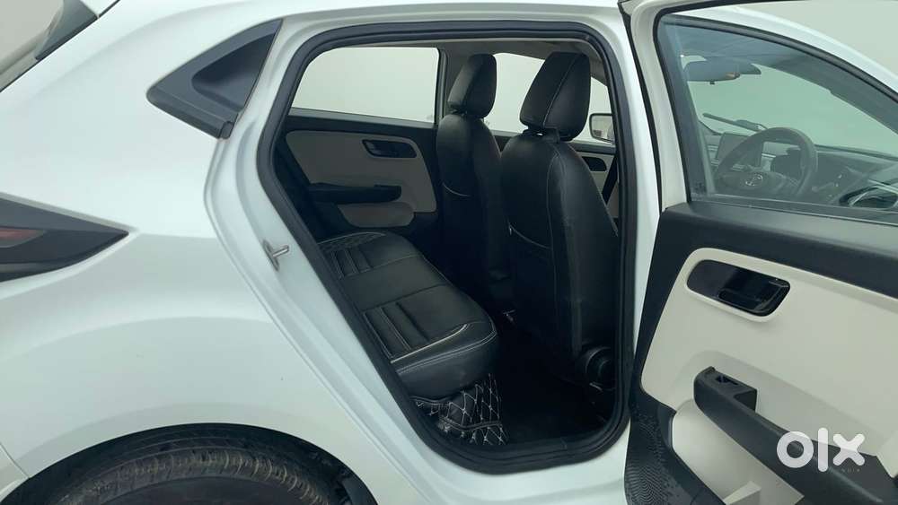 Tata Altroz 1.2 Xt, 2021, Petrol