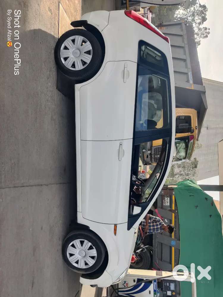 Ford Figo Diesel Zxi 2012