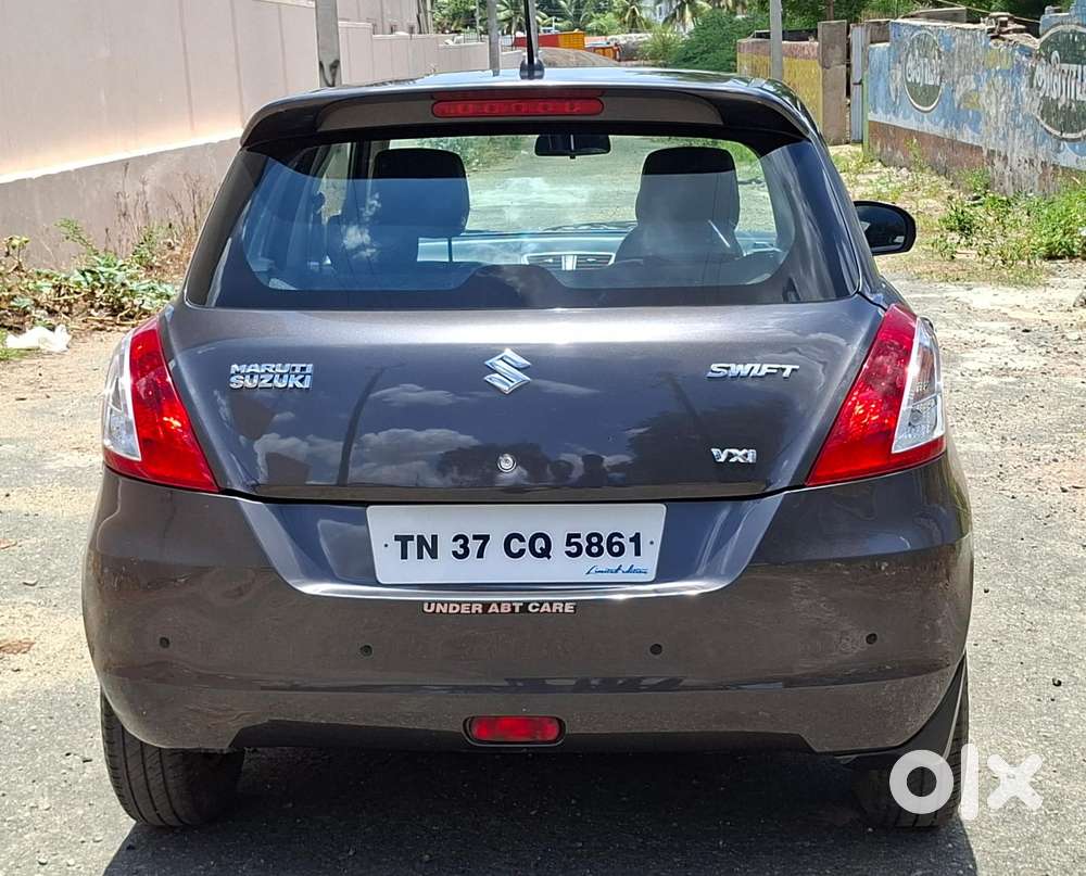 Maruti Suzuki Swift Vxi + Manual, 2016, Petrol