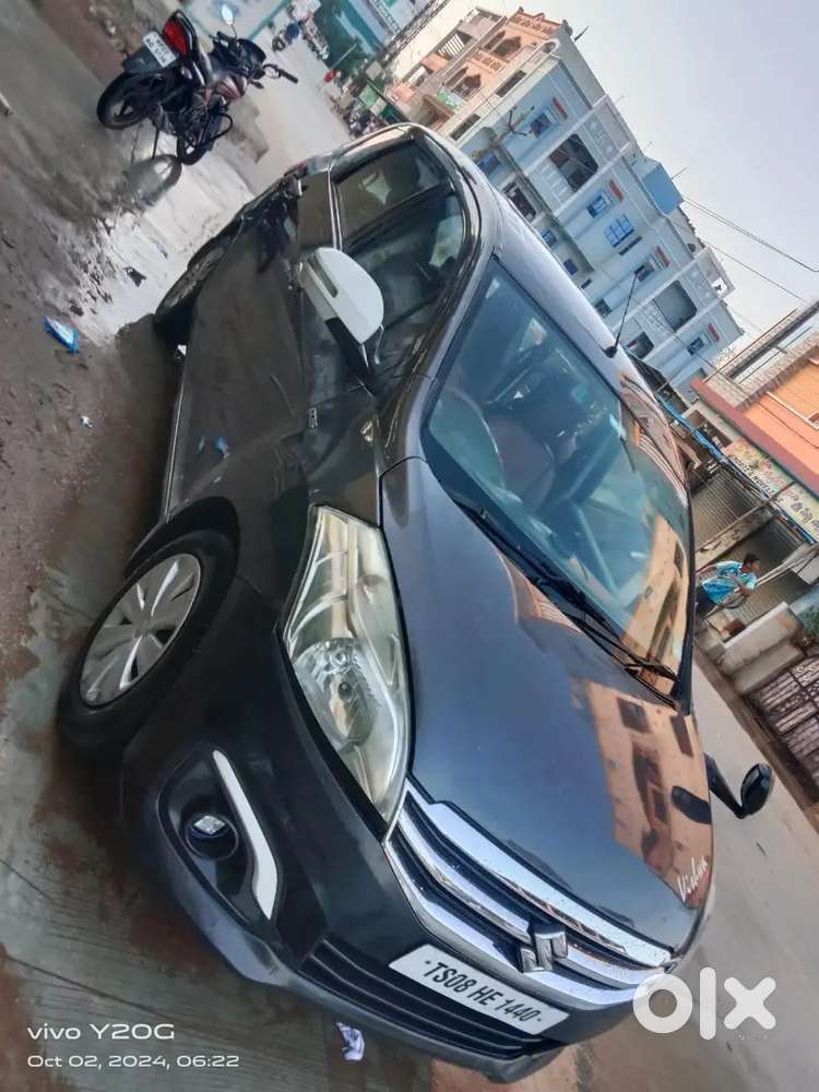 Ertiga Zdi+ Shvs Diesal Vertion