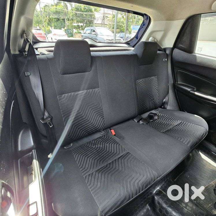 Maruti Suzuki Swift Vvt Vxi, 2022, Petrol