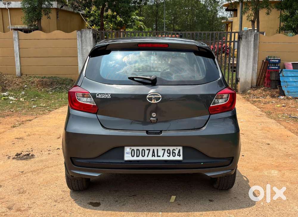 Tata Tiago Xz Opt, 2022, Petrol
