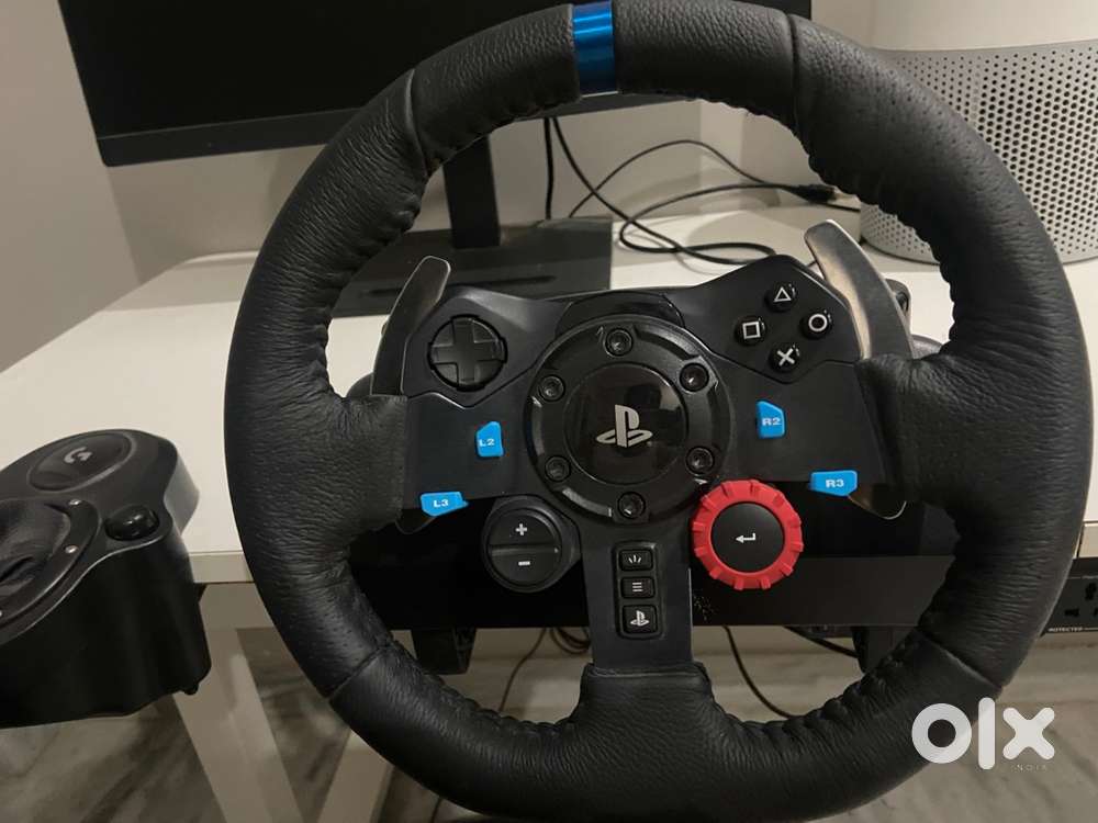 Logitec G29 Racing Wheel and Gear shifter