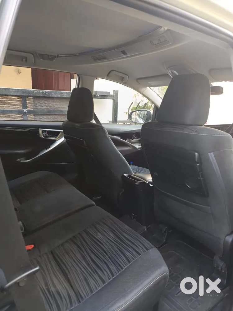 Toyota Innova Crysta 2.4 2017 Diesel Manual