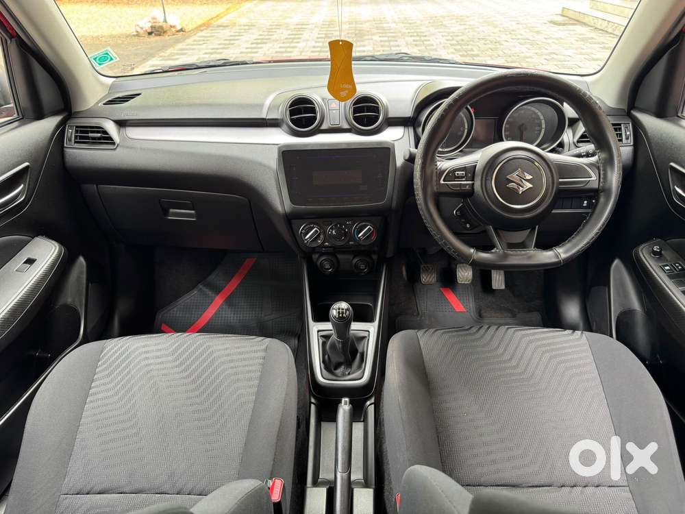 Maruti Suzuki Swift Vxi Optional, 2023, Petrol
