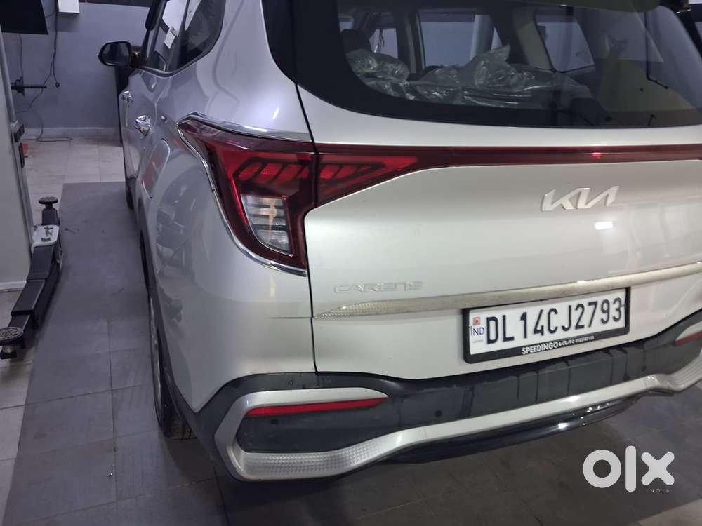 Kia Carens Petrol 2024