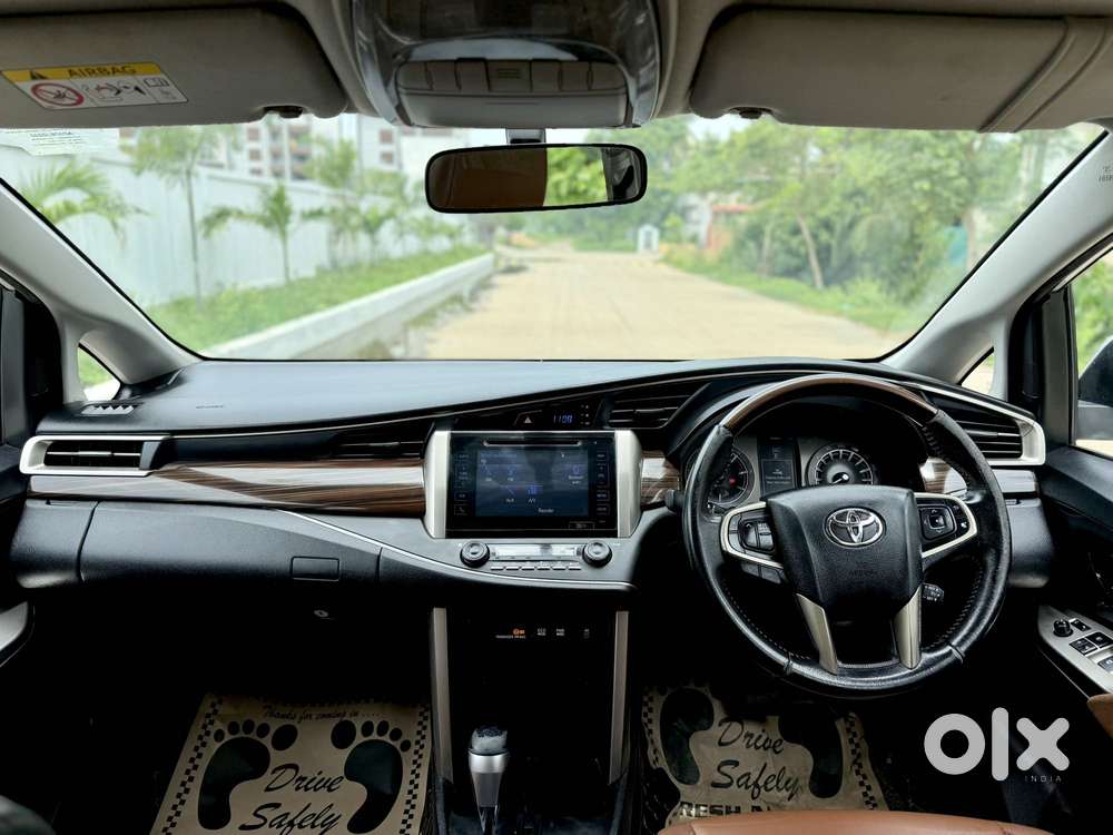 Toyota Innova Crysta 2.8 Zx At, 2017, Diesel