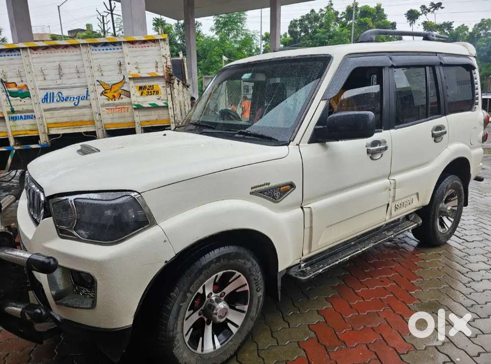 Mahindra Scorpio 2013 Diesel Manual