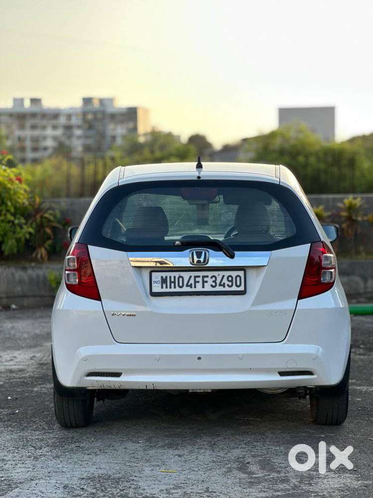 Honda Jazz 1.2 V I Vtec Privilege, 2012, Petrol