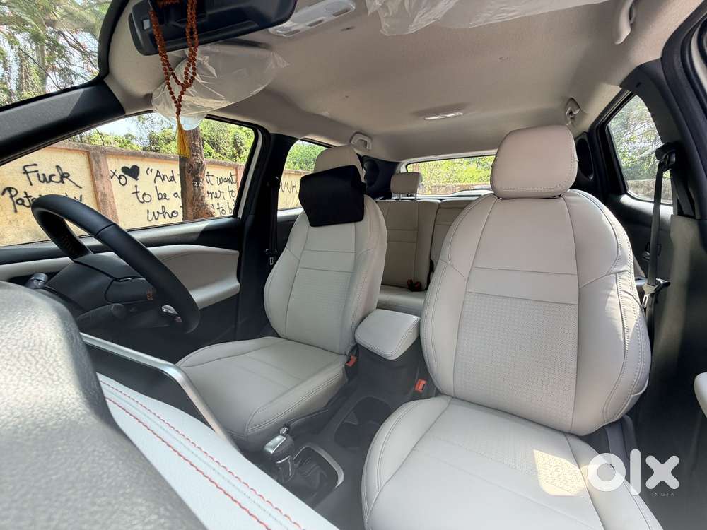 Nissan Magnite 1.0 Xv Turbo Cvt, 2026, Petrol