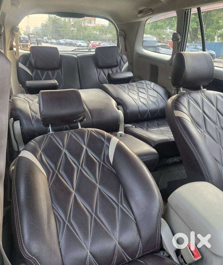 Toyota Innova 2.5 Gx (diesel) 8 Seater Bs Iv, 2014, Diesel