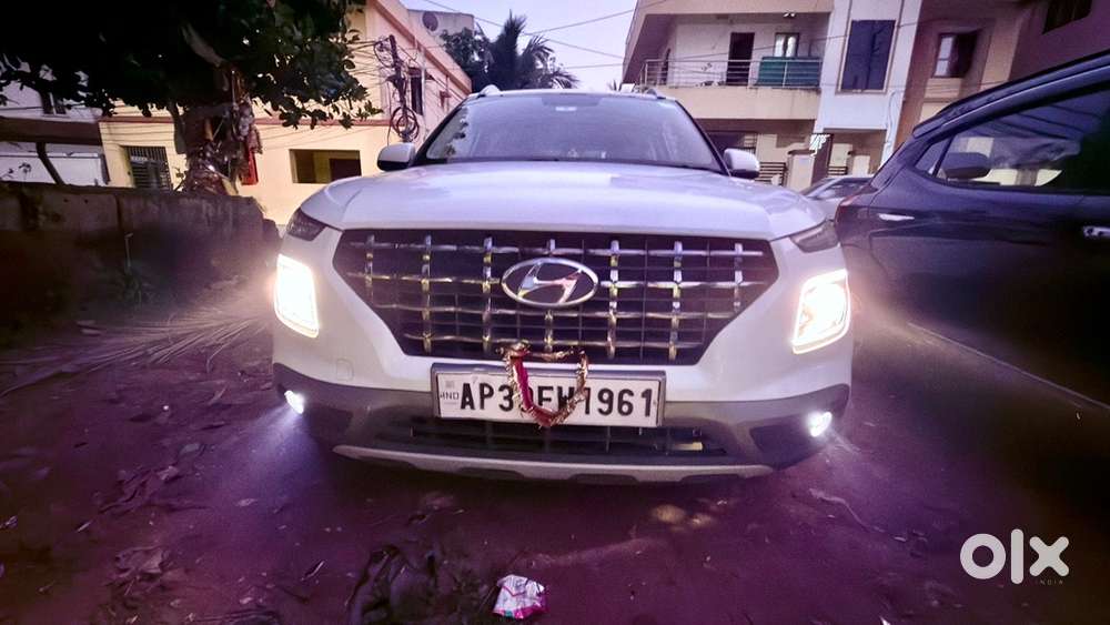 Hyundai Venue 2020 Petrol Automatic