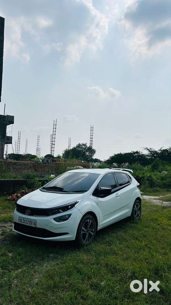 Tata Altroz Icng Sunroof 2023