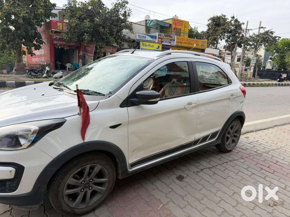 Ford Freestyle 2018 Petrol 75000 Km Driven