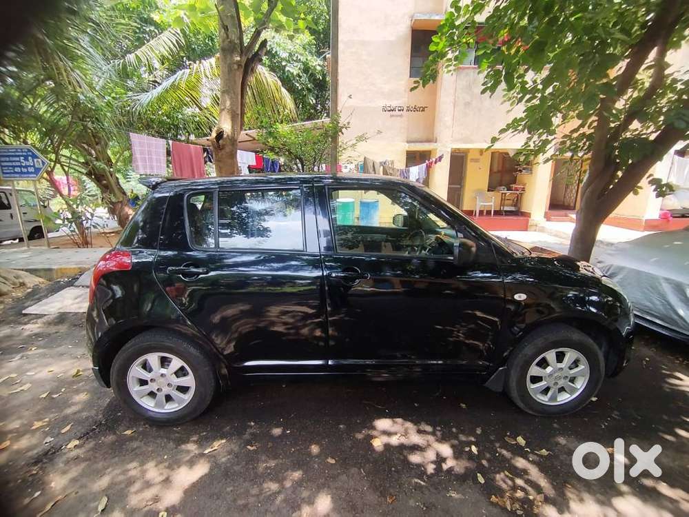 Maruti Swift Zxi Petrol 2005 Black