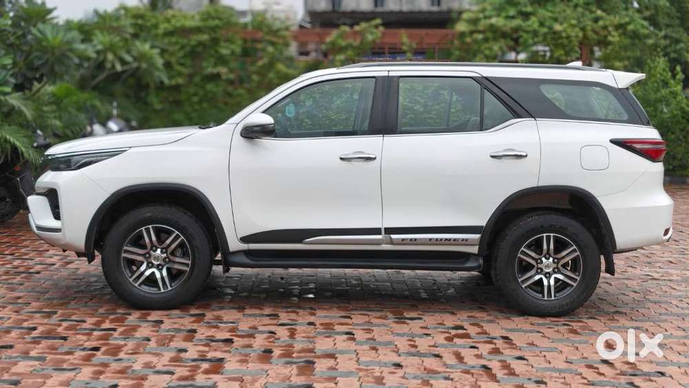 Toyota Fortuner 3.0 4x2 Automatic, 2023, Diesel