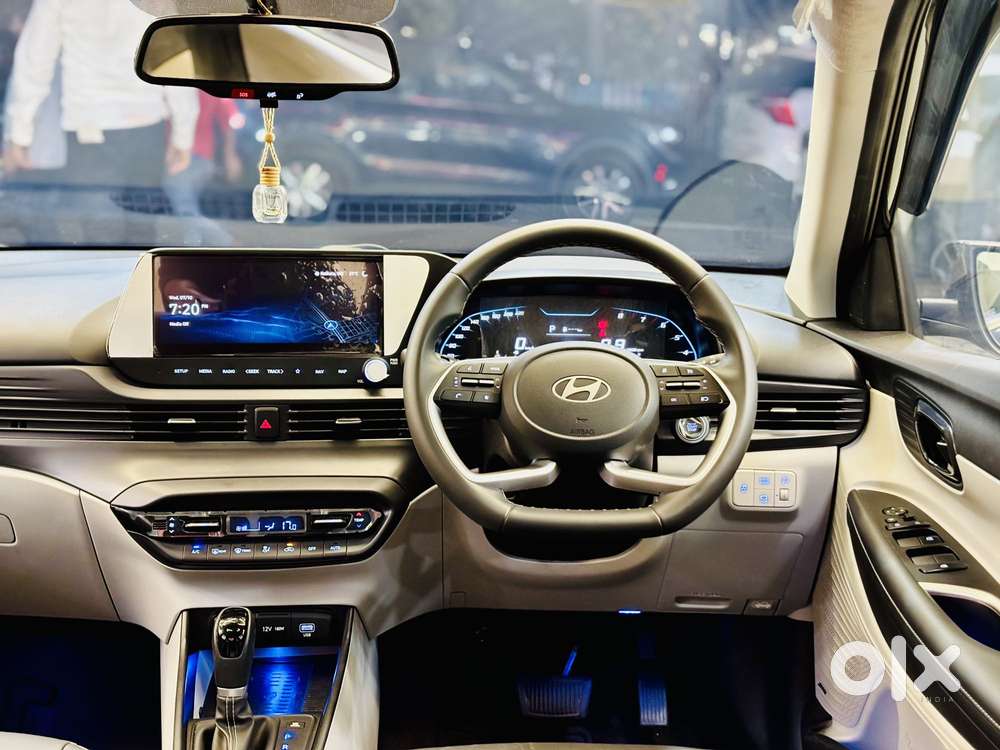 Hyundai I20 Asta (o) 1.2 Ivt, 2025, Petrol