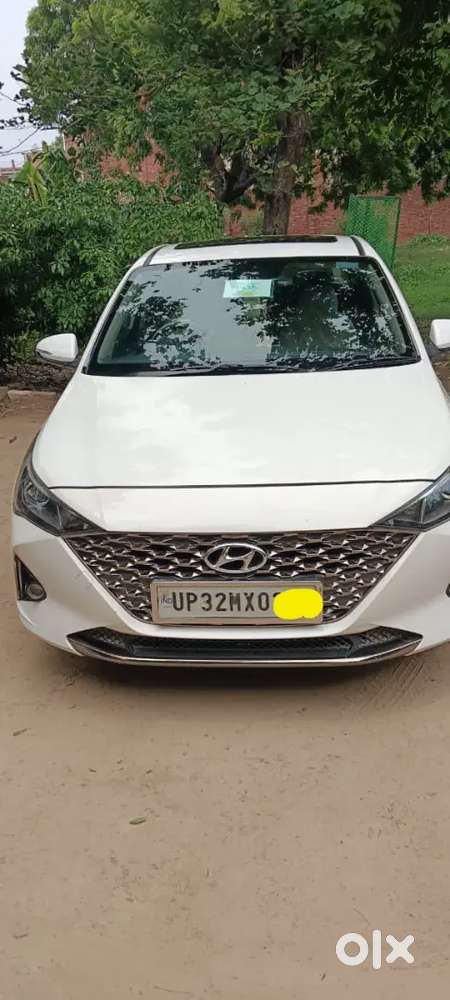 2022 Modal Hyundai Varna Car