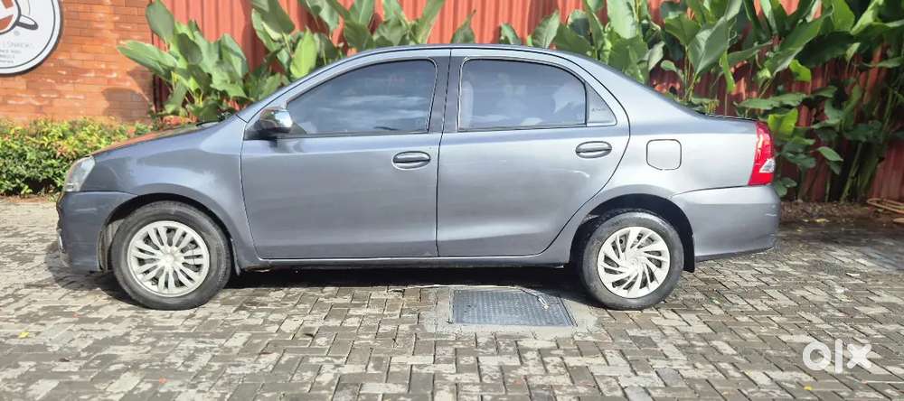 Toyota Etios 2015 Diesel Well Maintained