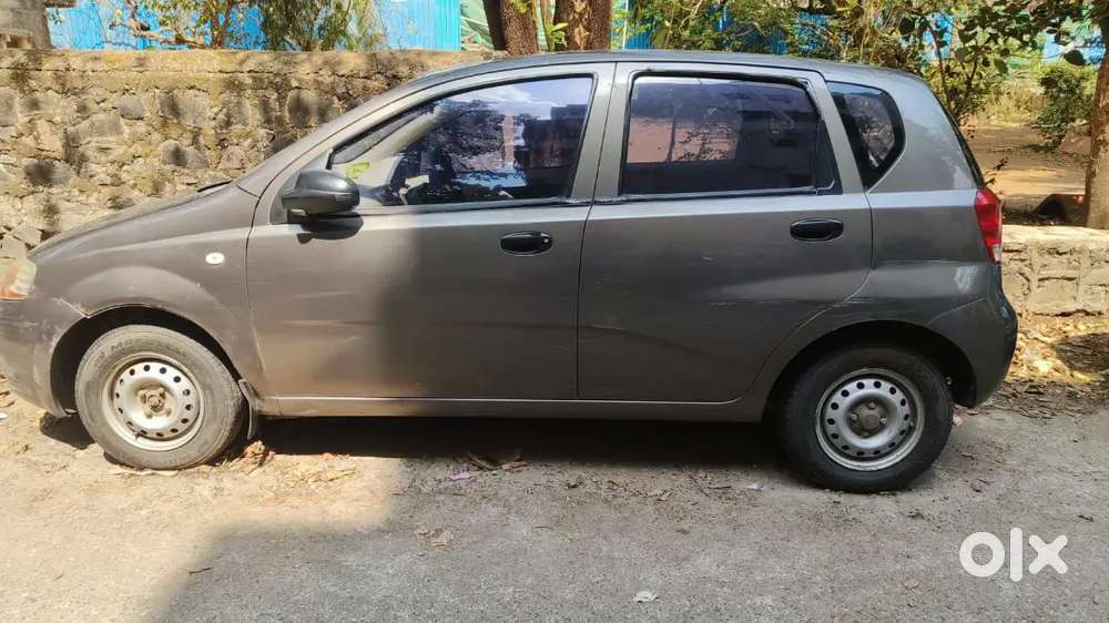 Chevrolet Aveo 2010 Petrol 19000 Km Driven